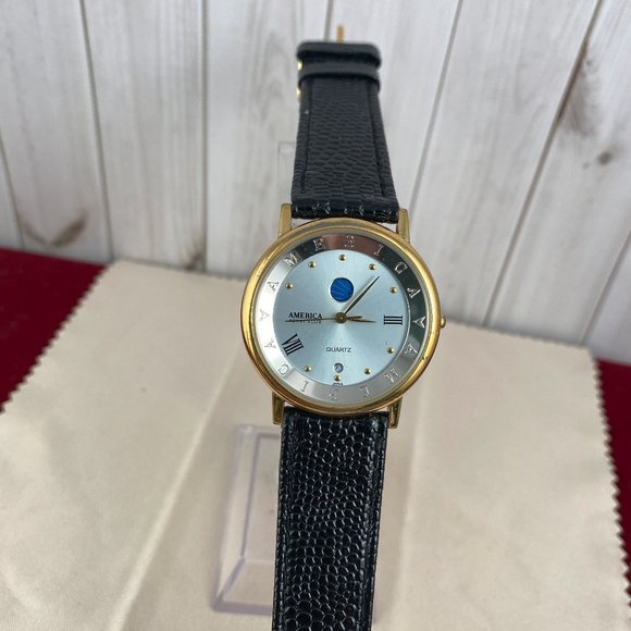 Vintage AMERICA Perry Ellis Moon Phase Watch Roman Numerals Date - Picture 3 of 8
